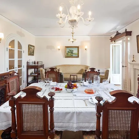 Nafsika's Grande In Corfu Old Town *