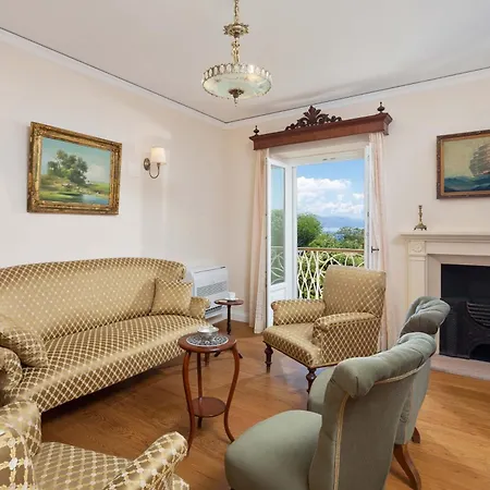 شقة Nafsika's Grande In Corfu Old Town *