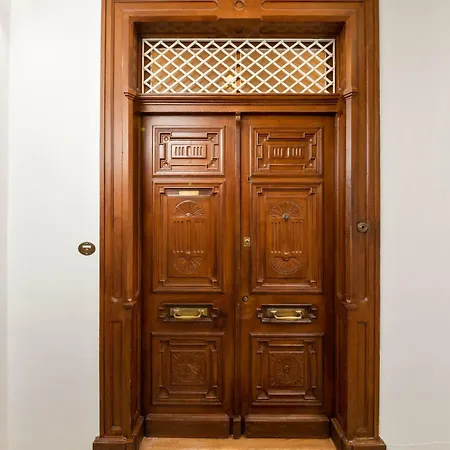 Nafsika's Grande In Corfu Old Town *