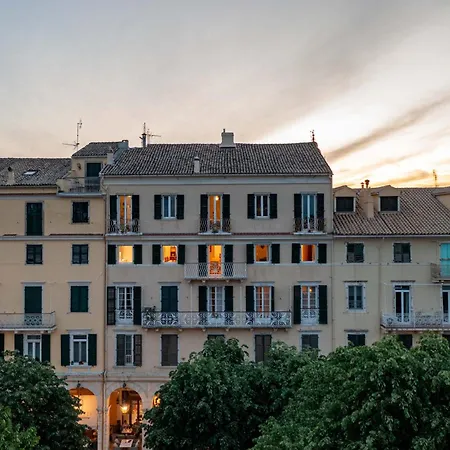 Nafsika's Grande In Corfu Old Town *