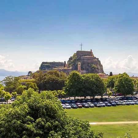 Nafsika's Grande In Corfu Old Town Apartmán