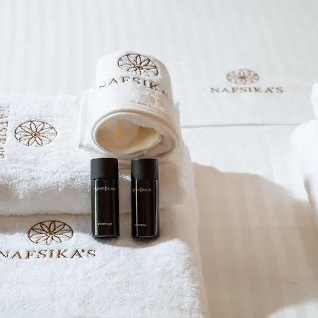 Nafsika's Grande In Corfu Old Town