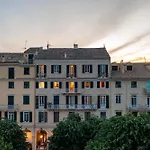 Nafsika's Grande In Corfu Old Town *