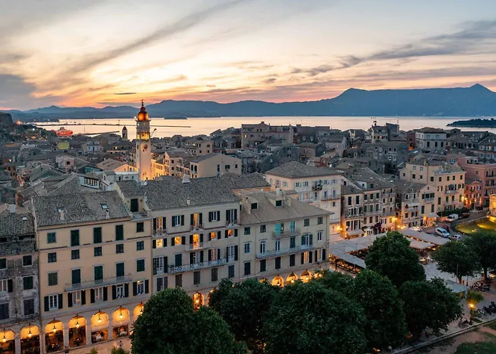 Nafsika's Grande In Corfu Old Town