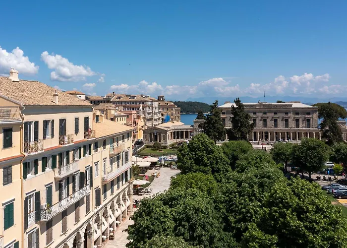 Nafsika's Grande In Corfu Old Town